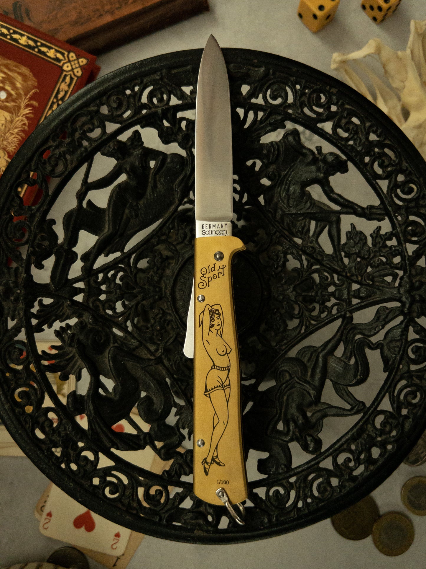 Every Day Carrie - Mercator Pocket Knife