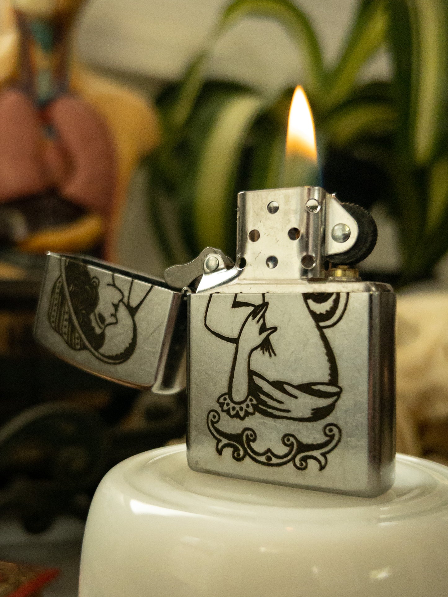 An Olde Flame - Zippo Lighter (Chrome)